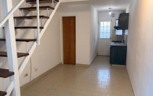 PH en Venta en Villa Luzuriaga – Entre Rios 281