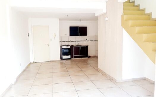 PH en Alquiler en Ramos Mejia – ACHA 752 1ºD