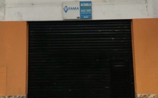 Local en Alquiler en Lomas Del Mirador – Av Mosconi  1400 0