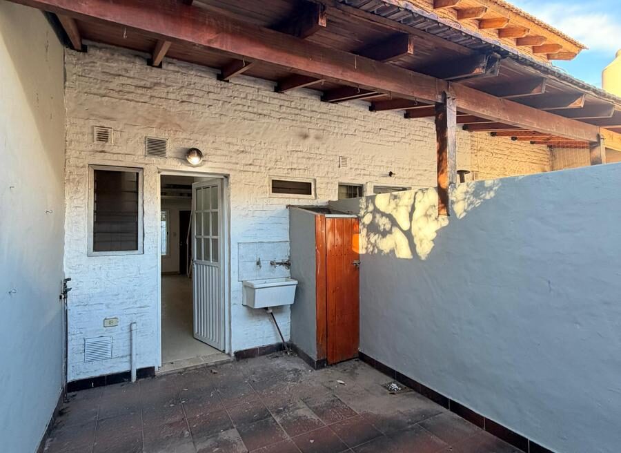 PH en Venta en Villa Luzuriaga – Entre Rios 261